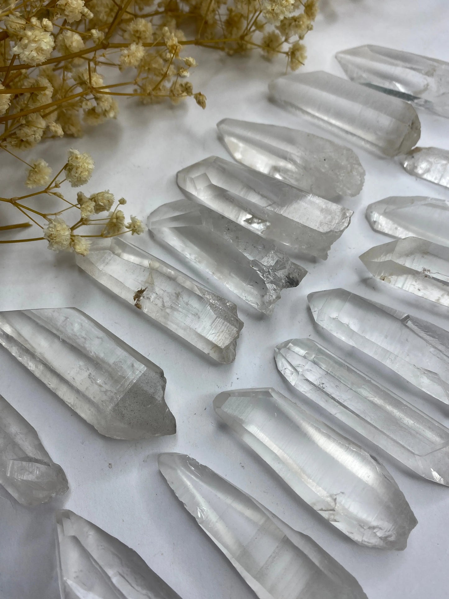 למוריאן קוורץ גולמי | תקשור | חיזוק יכולות | בהירות רוחנית Phoenix Crystals - פניקס קריסטלים