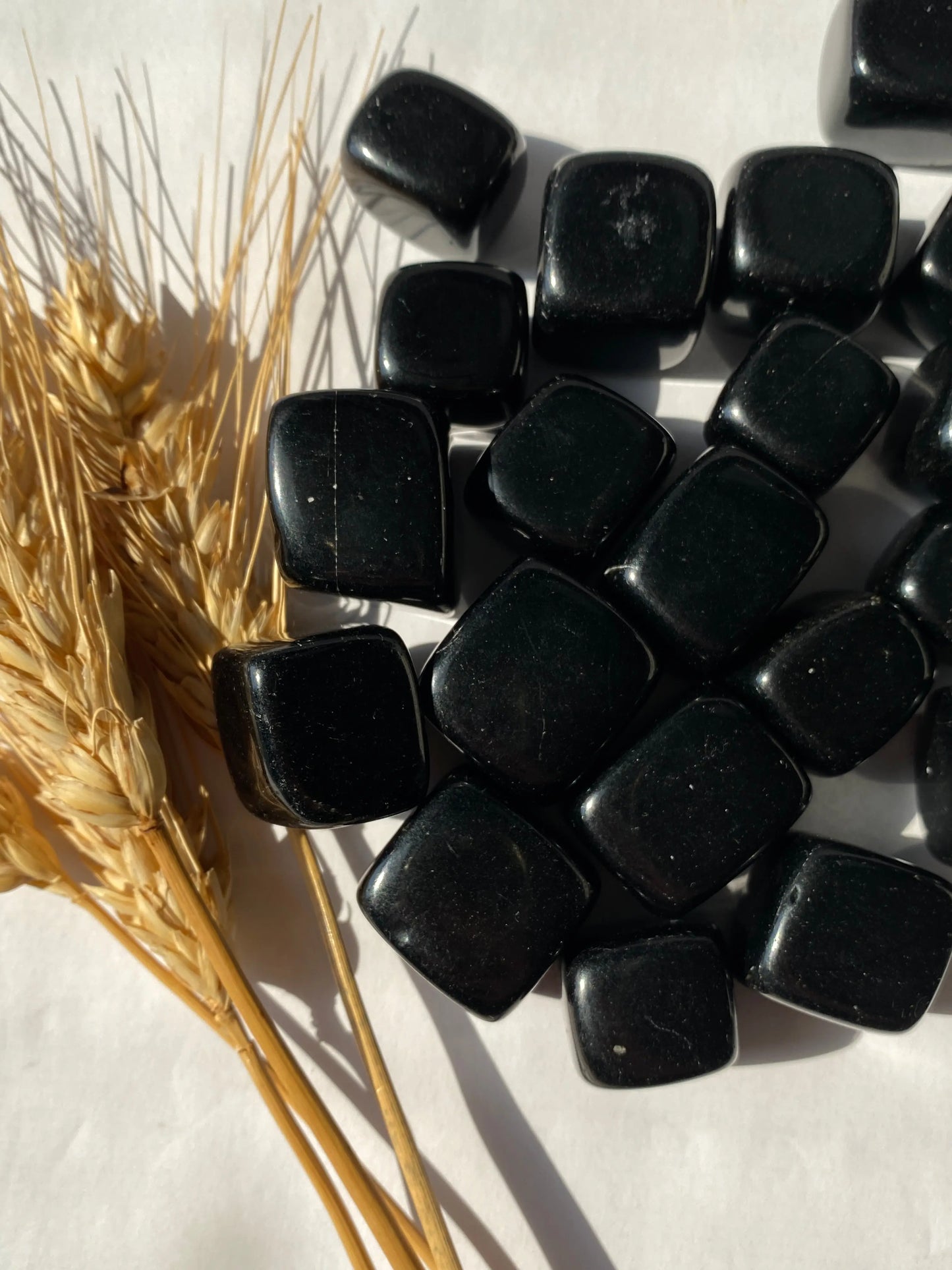 אובסידיאן שחור קוביה חלוק נחל | הגנה | שחרור | יציבות Phoenix Crystals - פניקס קריסטלים