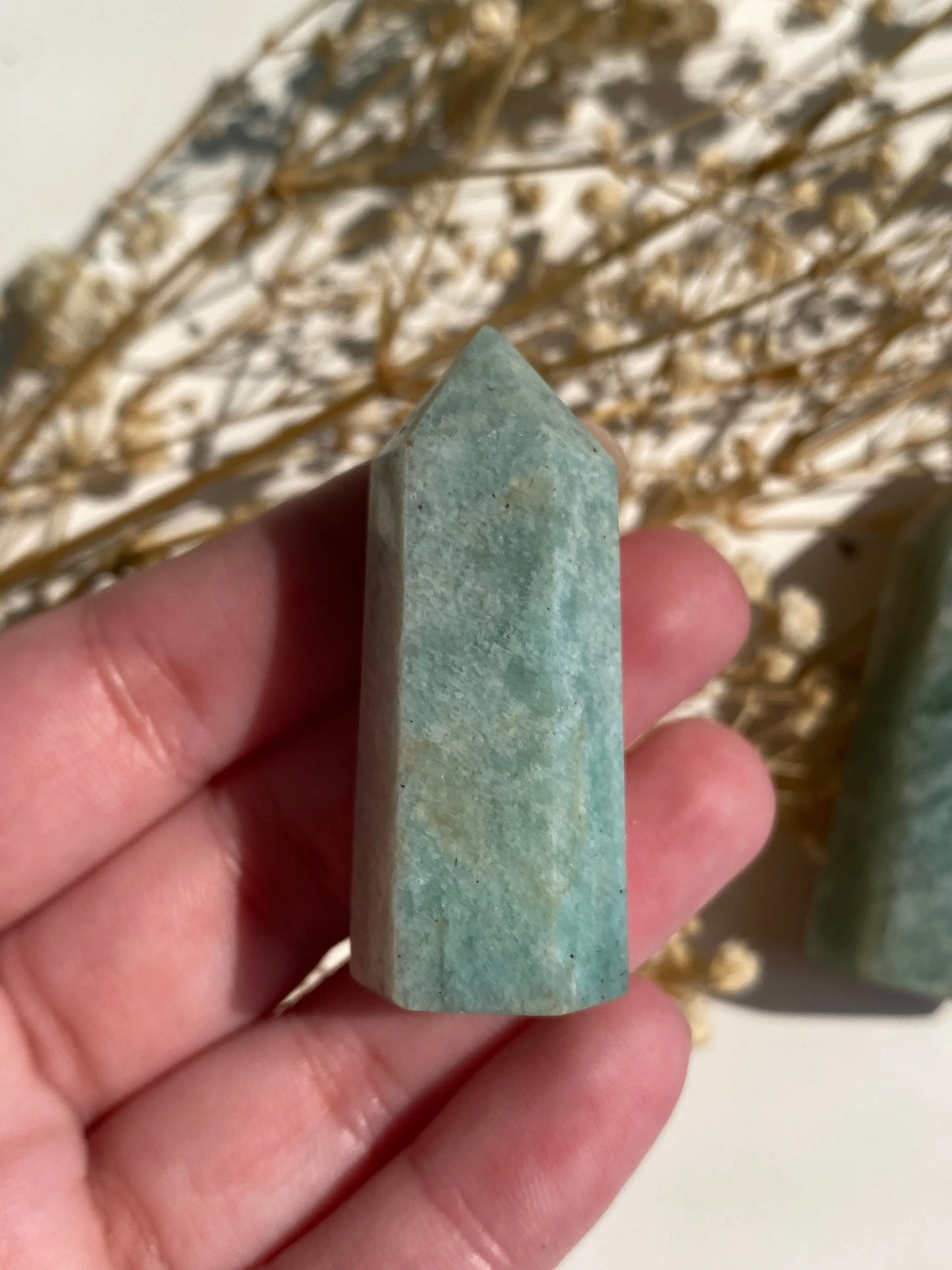 קריסטל אמזונייט מהצד