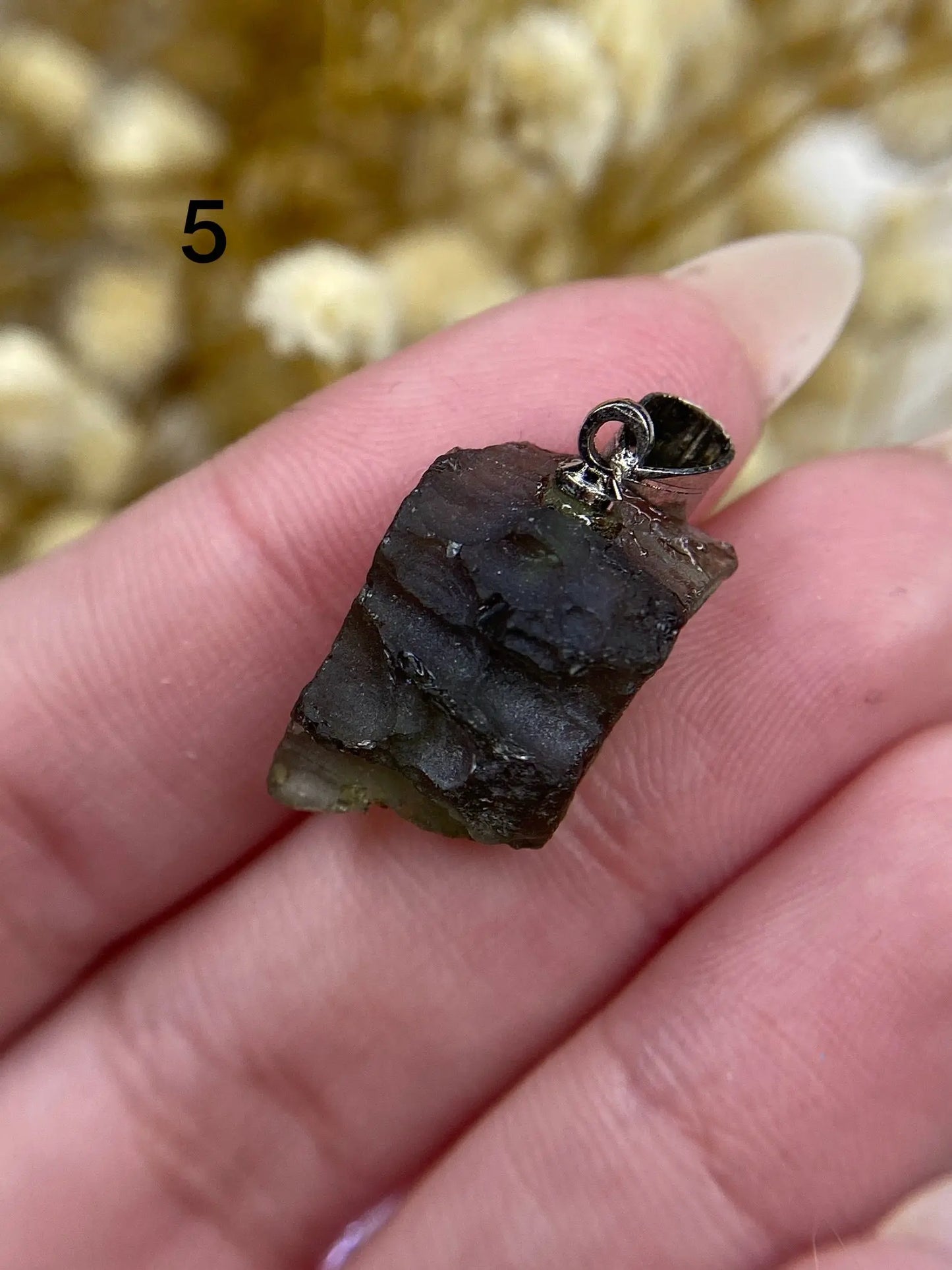 מולדבייט תליון | טרנספורמציה | אינטואיציה | כח רוחני Phoenix Crystals - פניקס קריסטלים