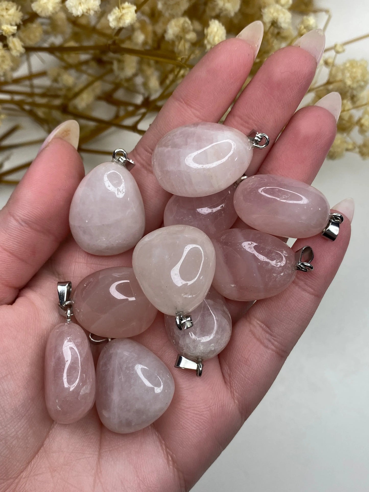 רוז קוורץ תליון | אהבה | חמלה | ריפוי Phoenix Crystals - פניקס קריסטלים