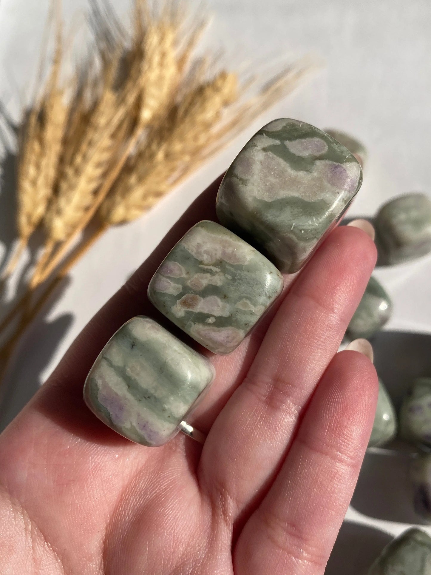 בוליביאנייט חלוק נחל | איזון והרמוניה | פתיחות | שחרור Phoenix Crystals - פניקס קריסטלים