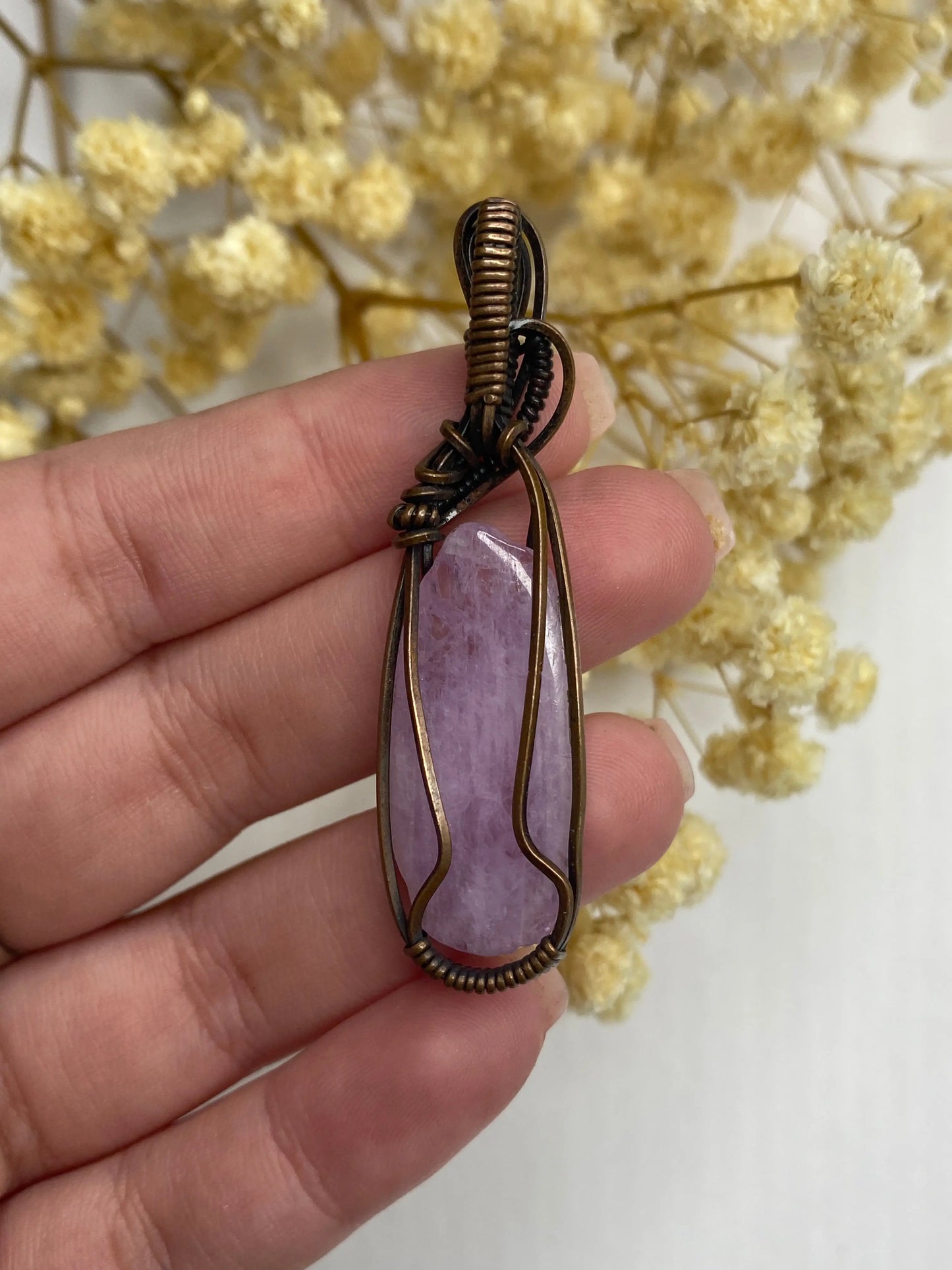 תליון עבודת יד קונזייט | אהבה | חמלה | ריפוי Phoenix Crystals